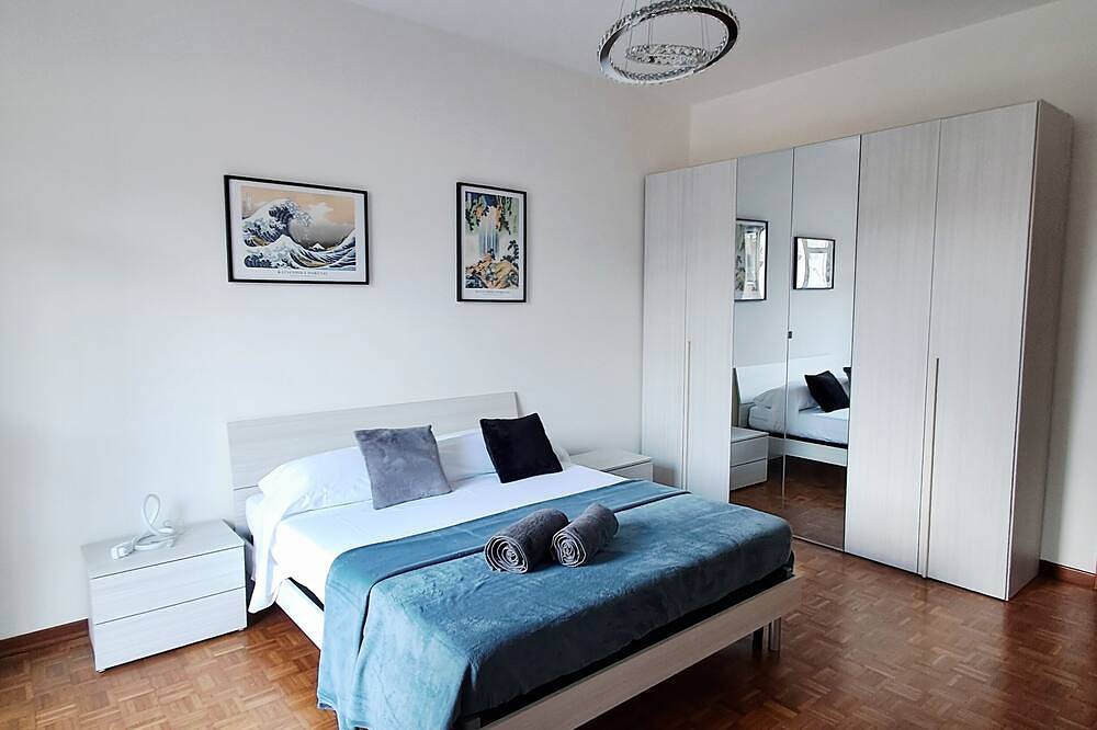 Appartement entier, Spacious apartment just a stone's throw from downtown in Arona (Lago Maggiore), Commune de Arona