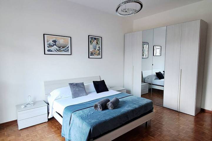 Appartement entier, Spacious apartment just a stone's throw from downtown in Arona (Lago Maggiore), Commune de Arona