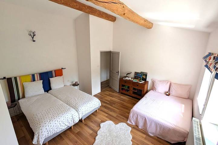 Location de vacances pour 14 personnes, avec jardin, animaux acceptés à Puy-Saint-Martin - 3