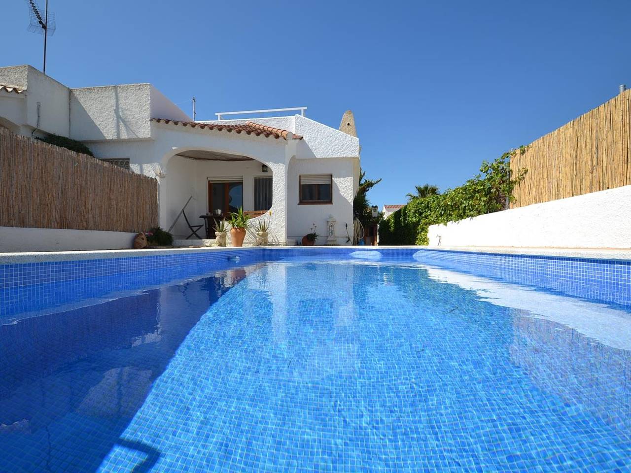 Casa Vista Mar/Les Dunes avec la piscine privée in Platja de Riumar (Deltebre), Riumar