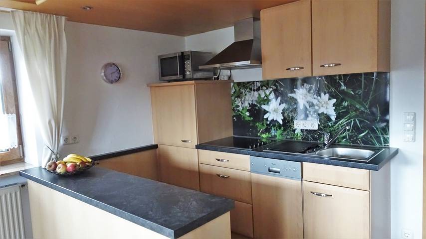 Ferienwohnung für 2 Personen, mit Terrasse und Garten sowie Ausblick, kinderfreundlich in Oberstdorf - 4