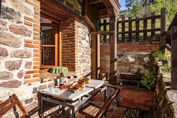 Casa rural para 2 personas, con Jacuzzi y Jardín en Comarca de Oriente - 4