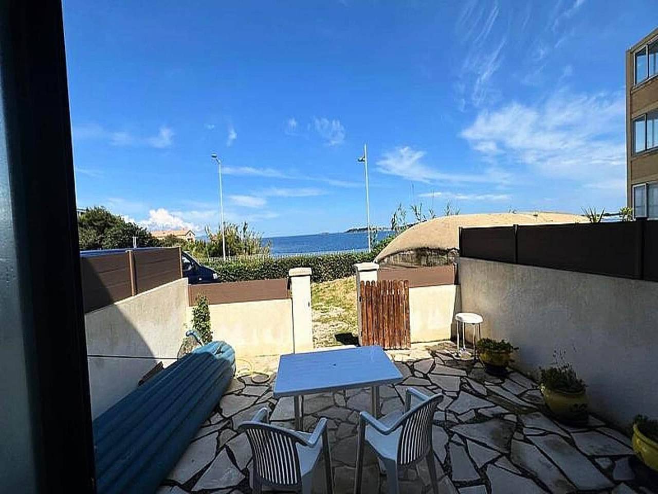 Appartement entier, Maison en bord de mer à Six-Fours-les-Plages in Le Brusc, Six-Fours-les-Plages