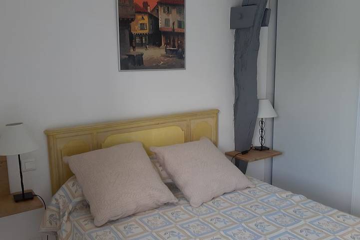 Location de vacances pour 6 personnes, avec jardin et terrasse à Mayrinhac-Lentour - 4