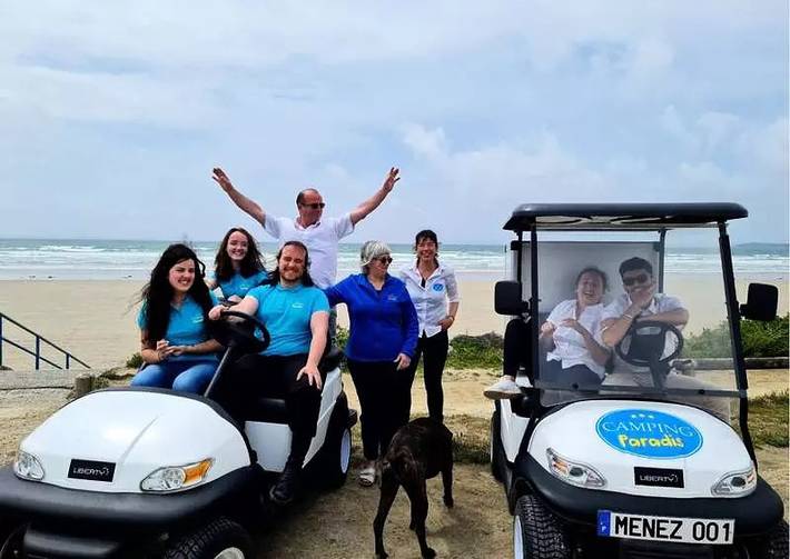 Mobil home pour 3 personnes, avec terrasse, animaux acceptés à Saint-Nic - 2