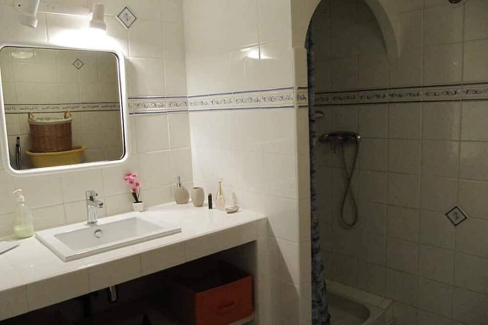 Mas Provençal Avec vue Superbe in La Verdière, Brignoles Region