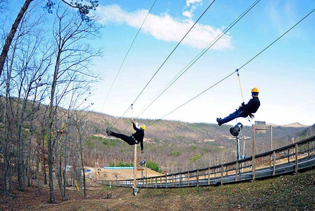 Massanutten Getaway - Next to Slopes and in the heart of the resort in Massanutten, Blue Ridge Mountains