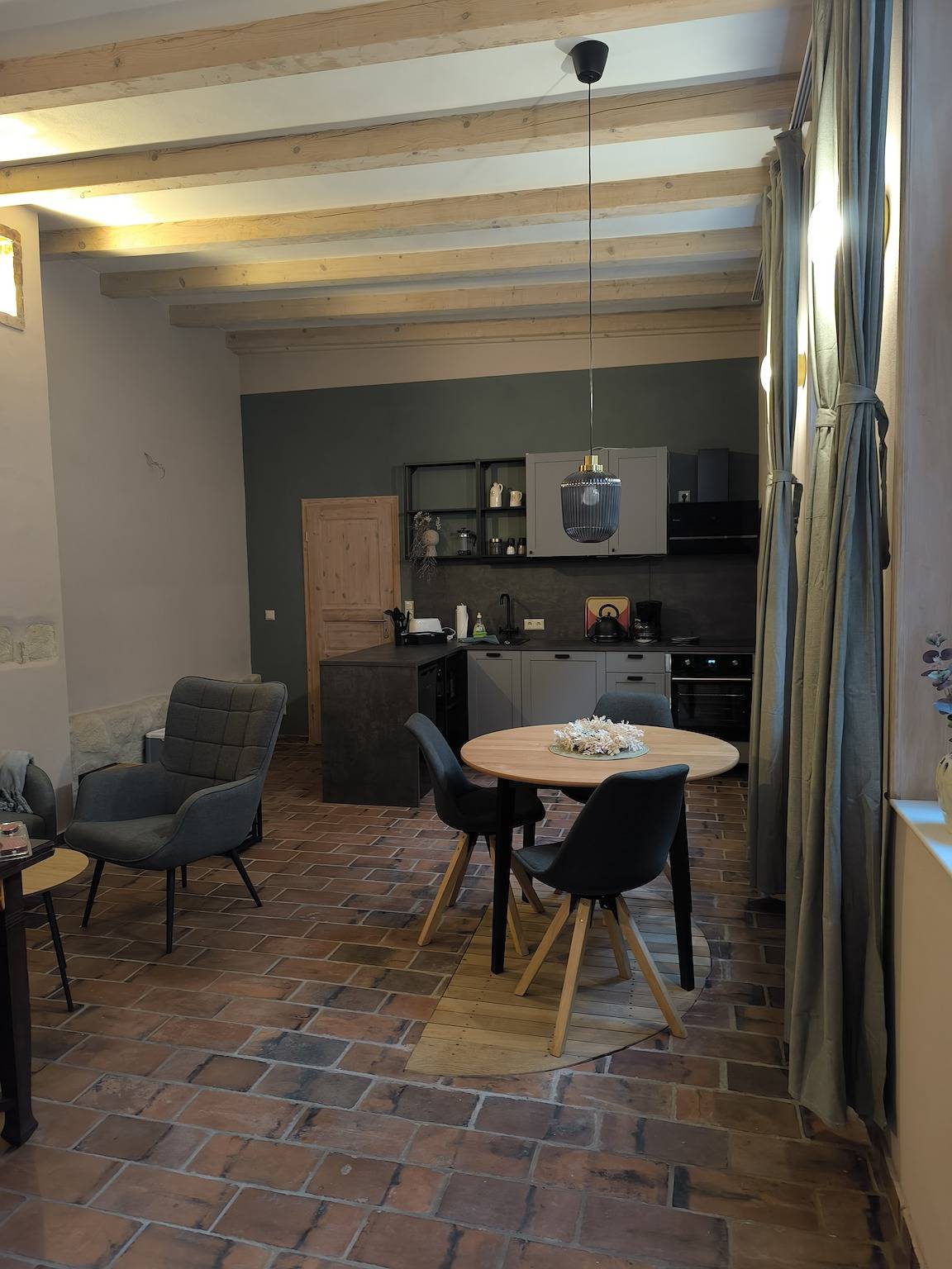 Ganzes Studio, Neues Ferienapartment im Studio-Stil in der historischen Altstadt Quedlinburg in Quedlinburg, Harzvorland