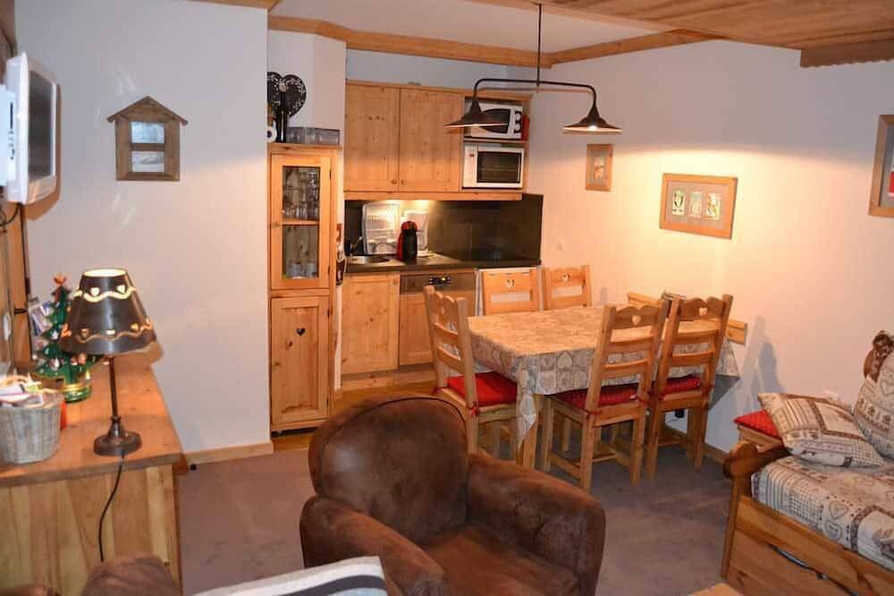 Entire apartment, Les Coches: Apartment/ flat - Les Coches in La Plagne, Bellentre