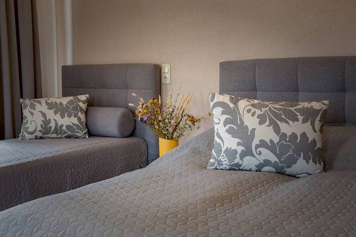 Ganze Wohnung, 2 Raum Ferienwohnung in Neudorf, Sehmatal