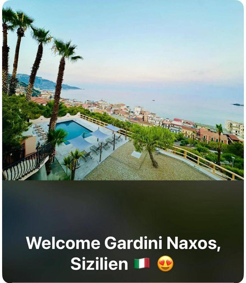 Luxury Villa Vittorianna Etna- Taormina & Seaview with Pool in Giardini-Naxos, Messina Provinz