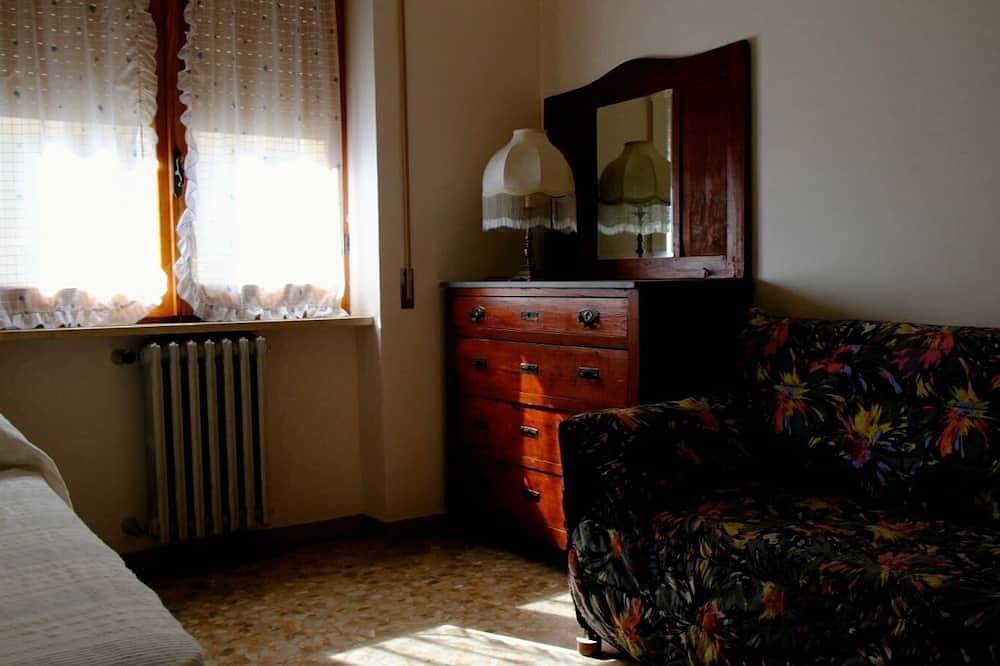 Appartamento intero, Casa Vacanze Ilde in Corchiano, Provincia di Viterbo