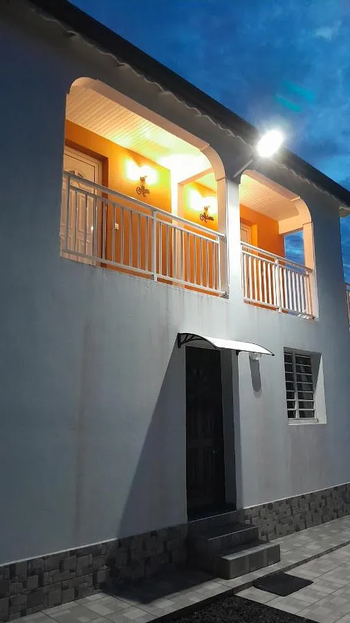 Appartement de vacances pour 2 personnes, avec jardin et piscine ainsi que vue et balcon - 1