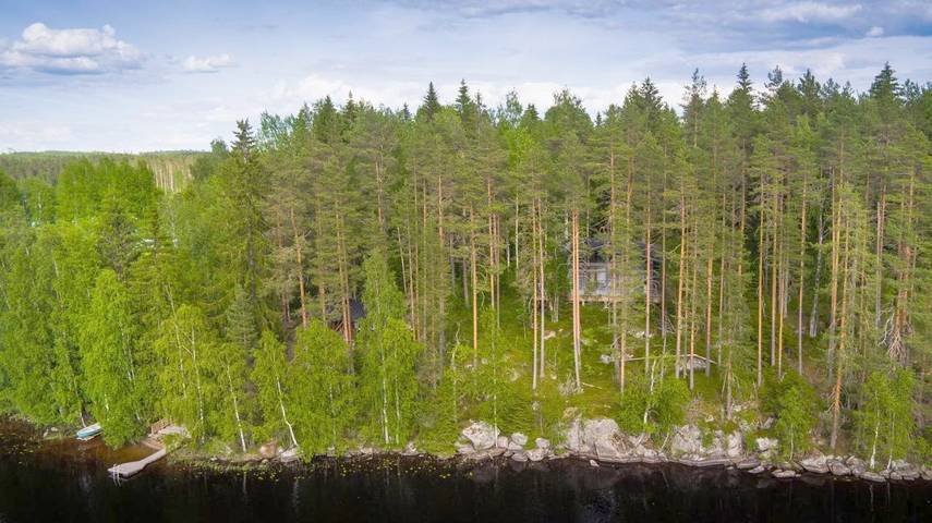 Ferienhaus für 10 Personen, mit Terrasse und Garten sowie Sauna und Seeblick in Keuruu