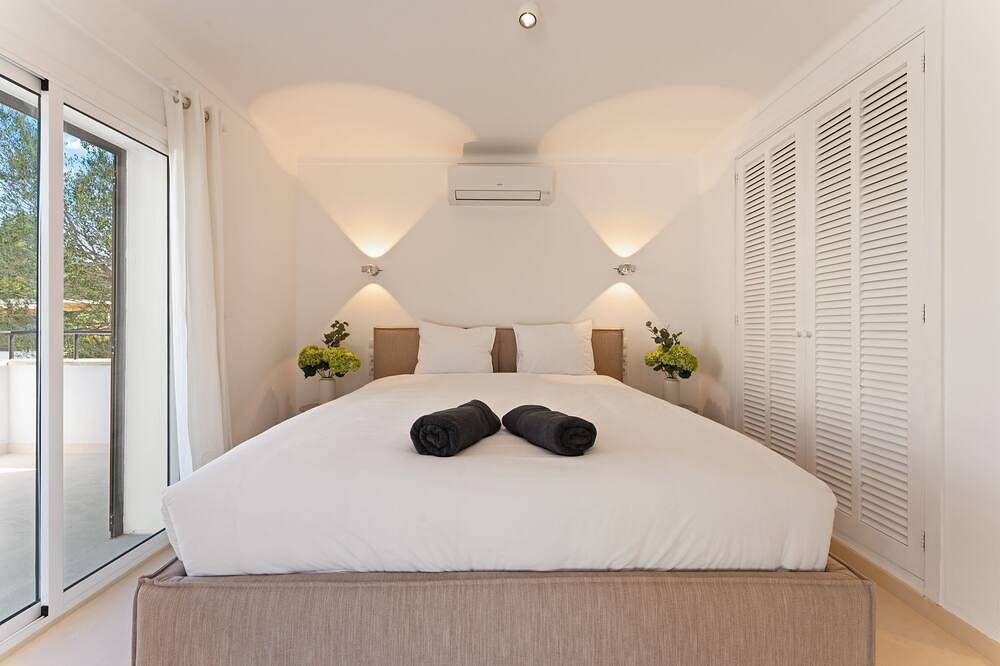 Entire apartment, 44406 - Casa Baskings in Portopetro, Santanyí