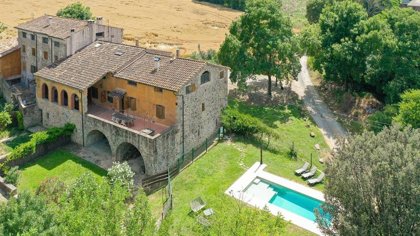 Apartamento entero, Can Blanc de Dalt - Montagut in Montagut y Oix, Garrotxa
