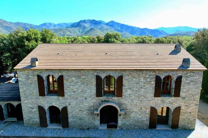 Chambre d’hôte pour 4 personnes, avec jardin et piscine ainsi que balcon et vue à Corte - 2