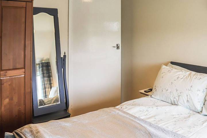 3 Schlafzimmer Unterkunft in Llanrug, near Caernarfon in Gwynedd