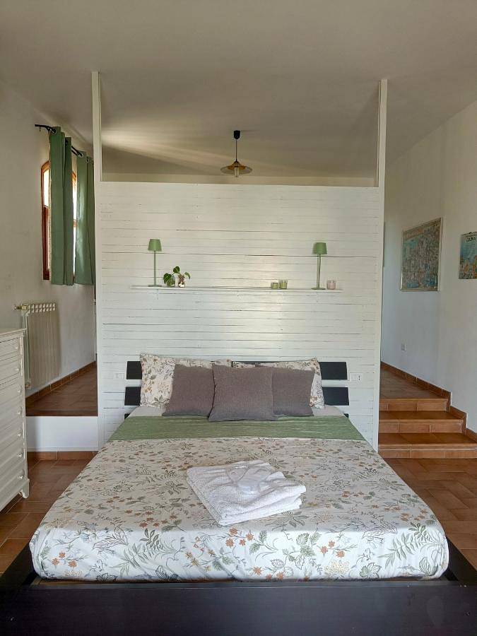 Gîte pour 4 personnes, avec vue et jardin, animaux acceptés à Fonte Nuova - 2