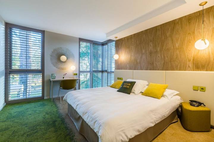 Hôtel pour 2 personnes, avec jardin ainsi que terrasse et piscine à Béguey - 3