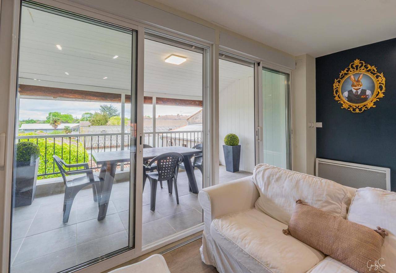 Appartement entier, Three-Bedroom Apartment in Castelsarrasin, Tarn-et-Garonne
