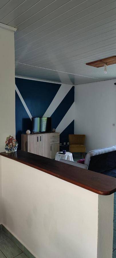 Gîte pour 4 personnes, avec vue et terrasse à Bras-Panon - 2