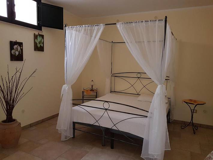 Location de vacances pour 4 personnes, avec terrasse à Specchia - 2