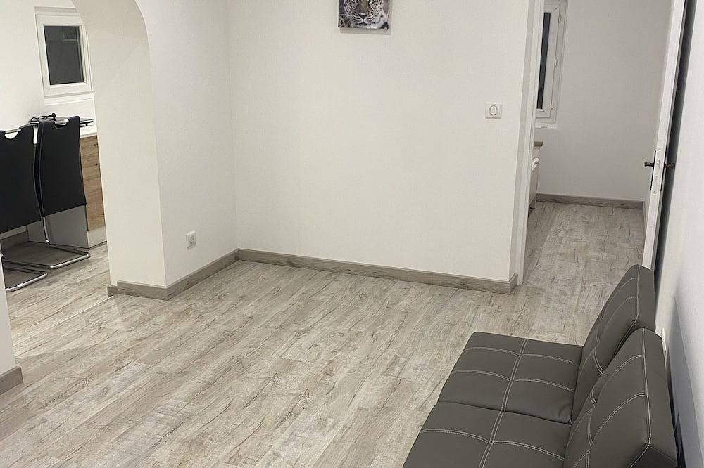 House rental in Saint-Laurent-du-Var, Cannes regio