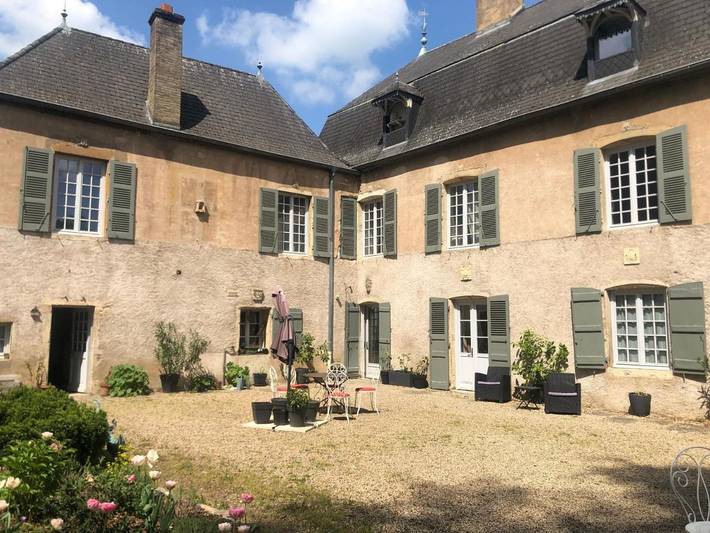 Chambre d’hôte pour 4 personnes, avec Terrasse et Jardin