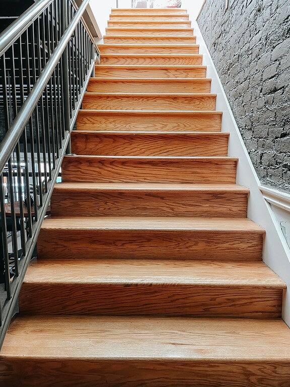 Ganze Wohnung, Einzigartiges Loft-Apartment mit privater Dachterrasse im Herzen der Innenstadt von Knoxville in Knoxville, Knox County (TN)