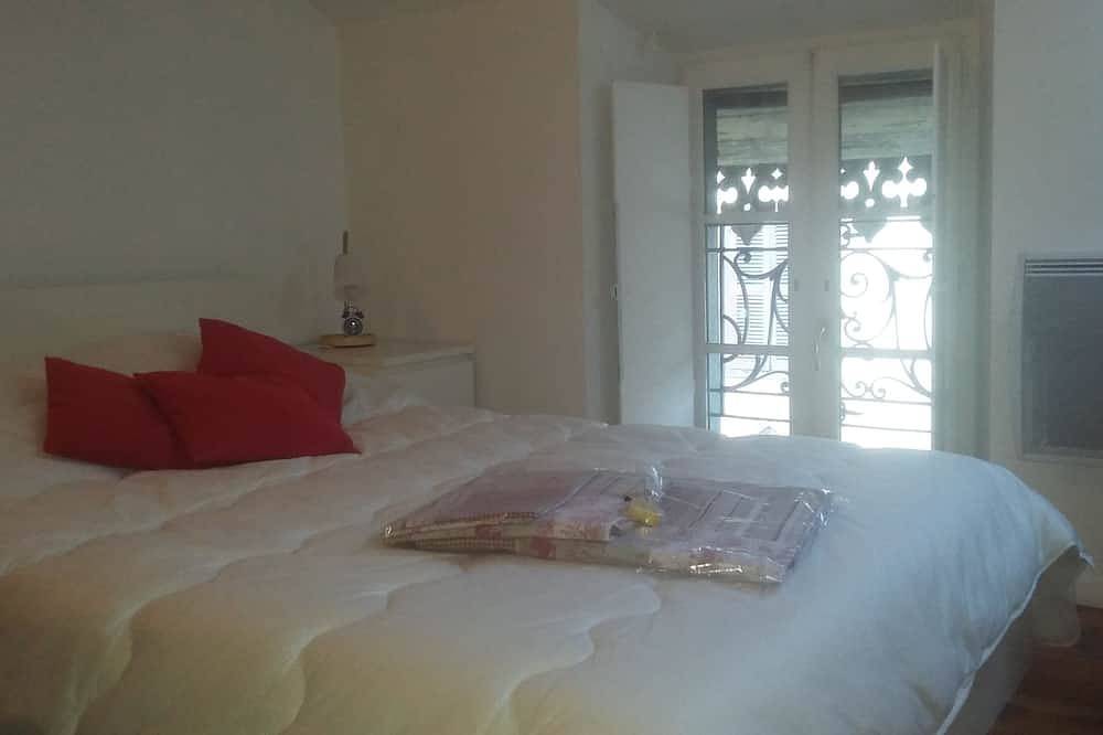 Appartement entier, Appt T3 en duplex Ax les Thermes centre in Ax-les-Thermes, Pyrénées