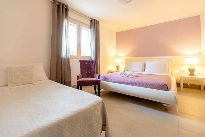 Villa Luna 20 meters from the sea in Punta Prosciutto in Porto Cesareo, Golfe de Tarente