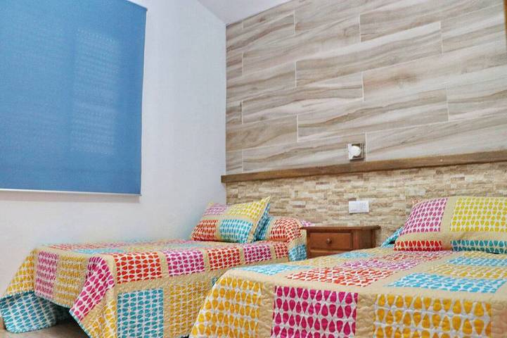 Bungalow für 4 Personen, mit Balkon/Terrasse und Garten sowie Pool in Conil de la Frontera - 3