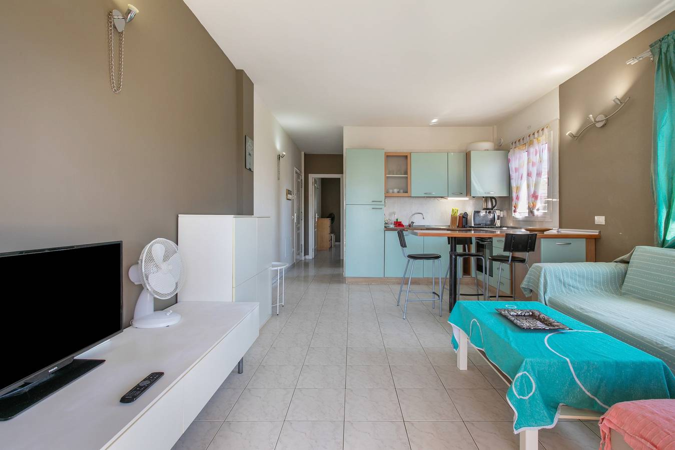 Apartamento entero, Ático 'Callao Penthouse' para Vacaciones con Balcón y Wi-Fi in Callao Salvaje, Adeje