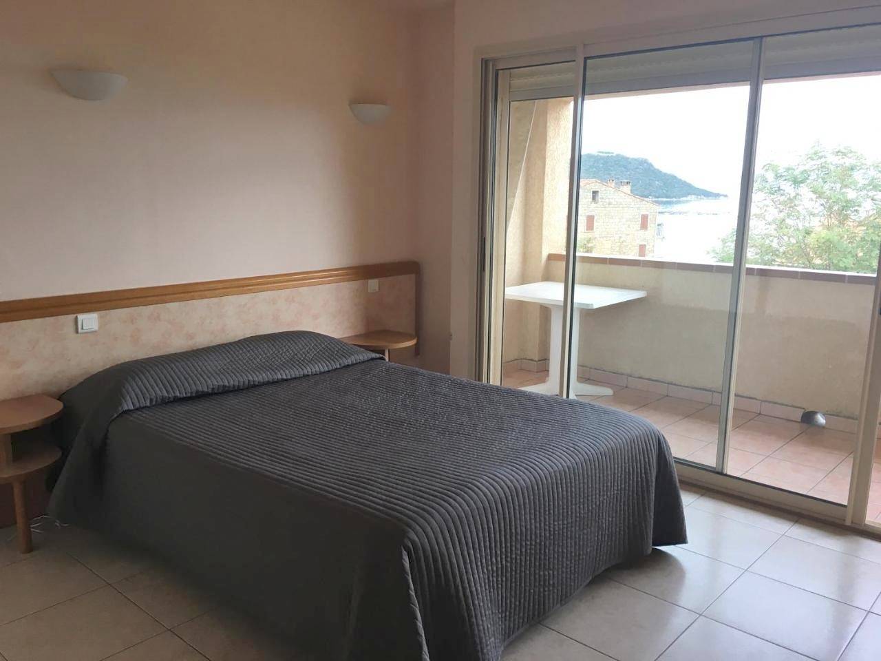 Double or Twin Room with Garden View in Campomoro, Belvédère-Campomoro