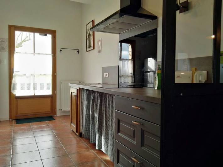 Gîte pour 6 personnes, avec terrasse ainsi que piscine et jardin, animaux acceptés à Mazères - 4