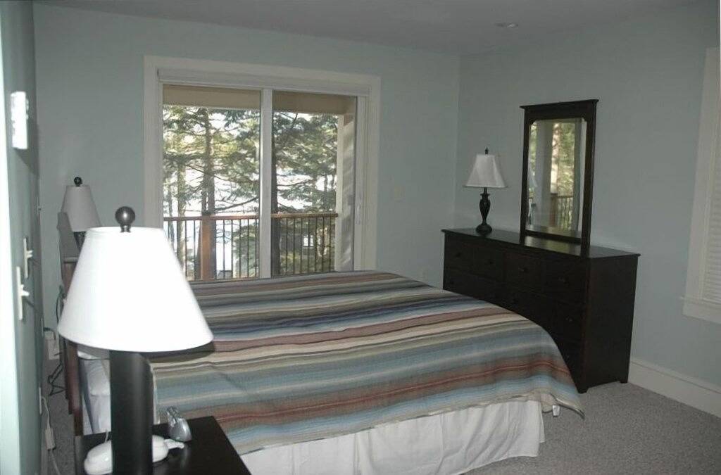 Lake Sunapee, Neuerer privaten Haus am See mit Bootssteg in Newbury (NH), Lake Sunapee