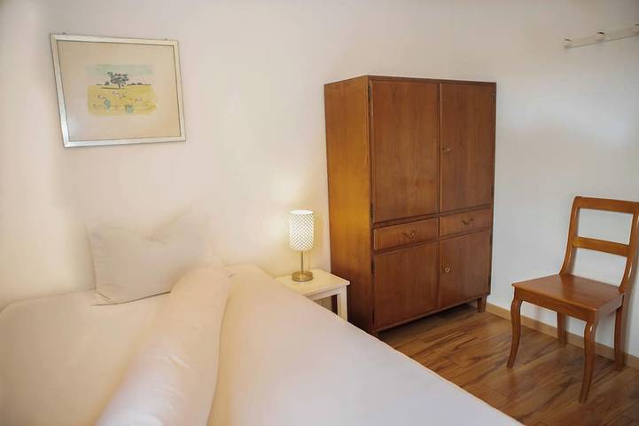 Entire apartment, Guesthouse la Molière ****, New ! 3 bedrooms, big terrasse and privat garden in Estavayer, Lake Murten & Estavayer-le-Lac Region