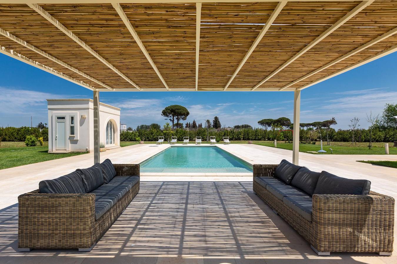 Landgut für 19 Personen mit Pool in Alezio, Golf von Tarent