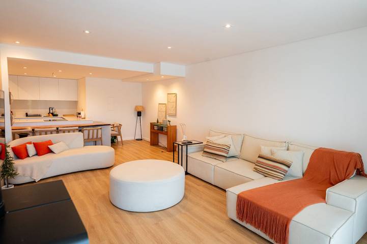 Hus för 6 Personer, med trädgård och balkong i Portugal