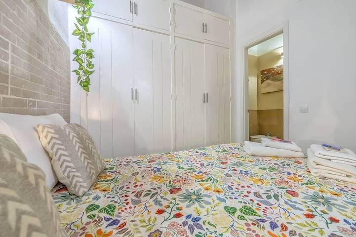 Ganze Wohnung, Charming Duplex Apartment in Corredera Center in Distrito Centro (Córdoba), Cordoba