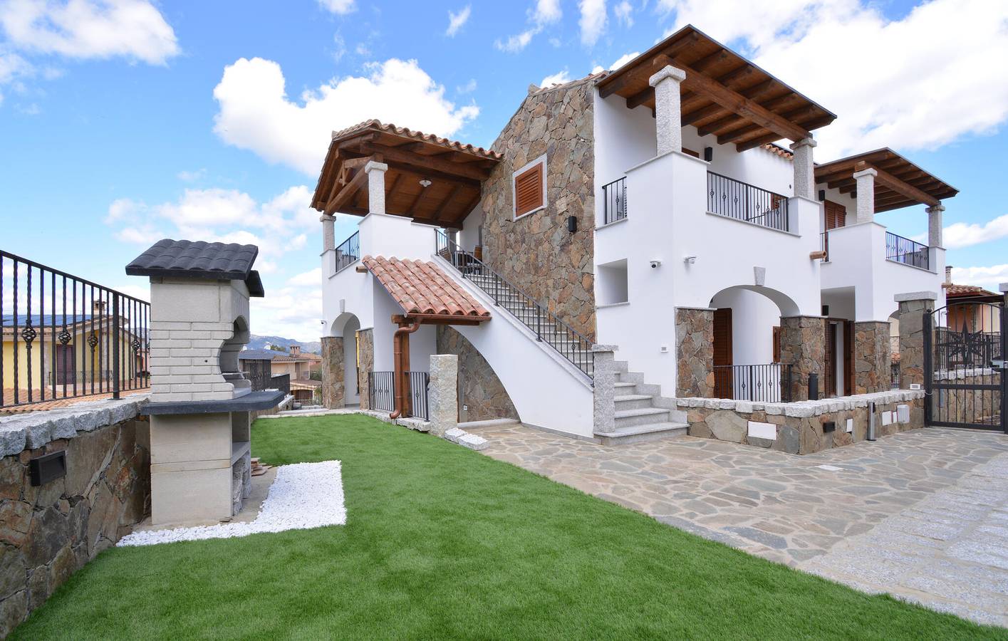 Appartamento intero, Accogliente Appartamento Olia Speciosa: AC, Parcheggio, Terrazza, Cucina, WiFi in Olia Speciosa, Cagliari e Dintorni
