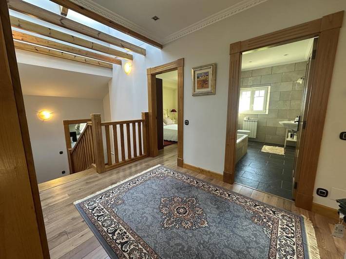 Casa rural para 12 personas, con Balcón además de Terraza y Jardín en Laredo - 2