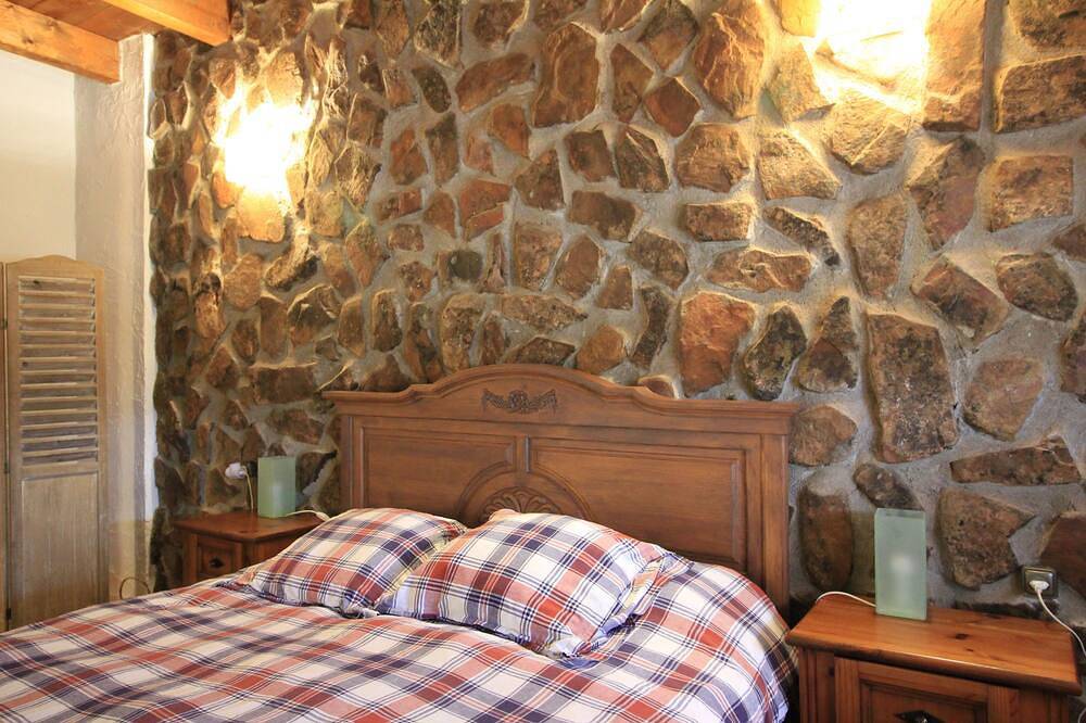 Landhaus (Vollvermietung) Berggebiet mit Pool für 4 Personen in Yecla, Murcia Binnenland