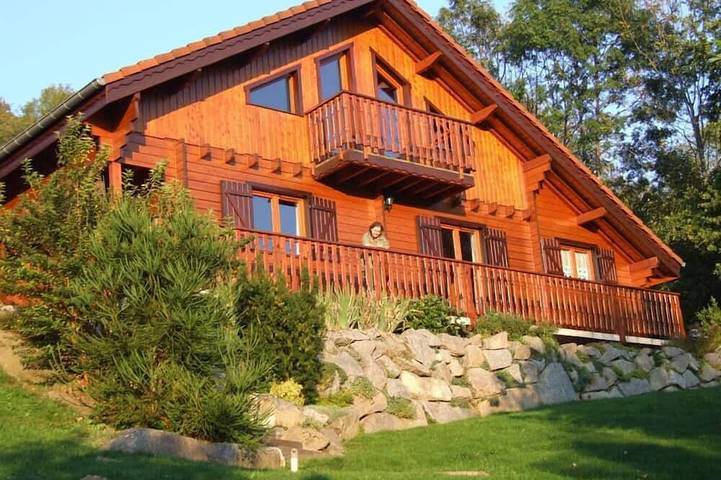 Chalet pour 7 personnes, avec balcon et jardin - 1