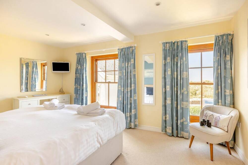 4 Bed in Bideford in Instow, Devon