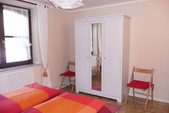 Gîte pour 4 personnes, avec terrasse et jardin à St. Vith - 2