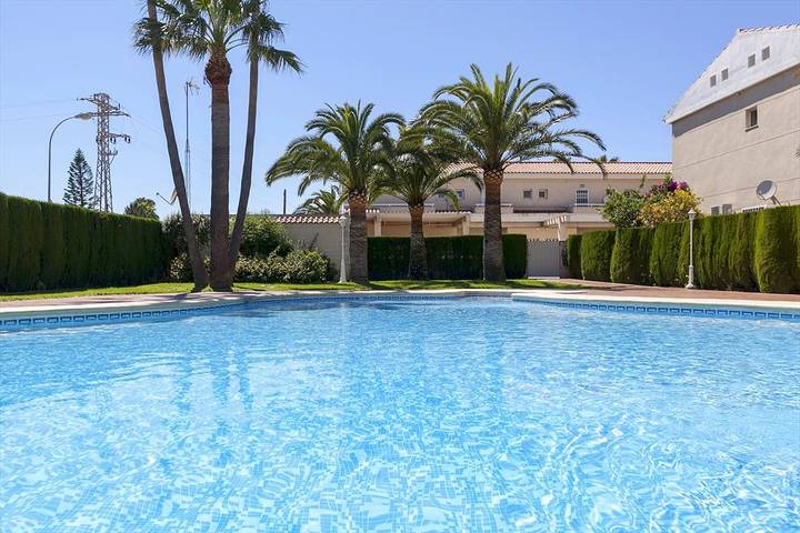 Ferienhaus für 6 Personen, mit Garten und Pool in els Poblets