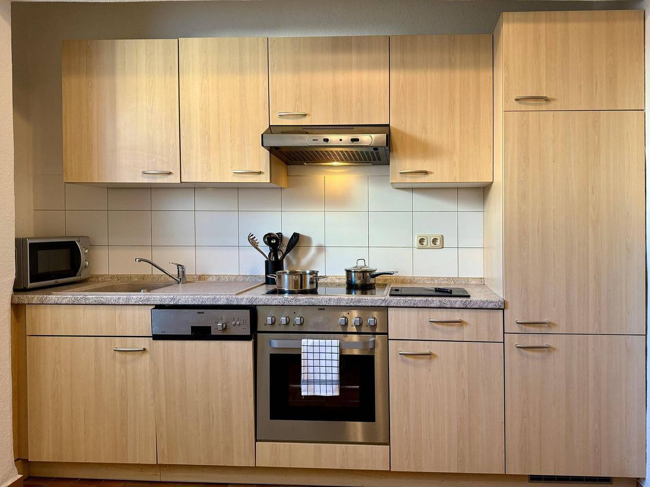 Ganze Wohnung, Komfortable Ferienwohnung Dahlienblüte in Bad Sülze für bis zu 4 Personen in Bad Sülze, Recknitz-Trebeltal