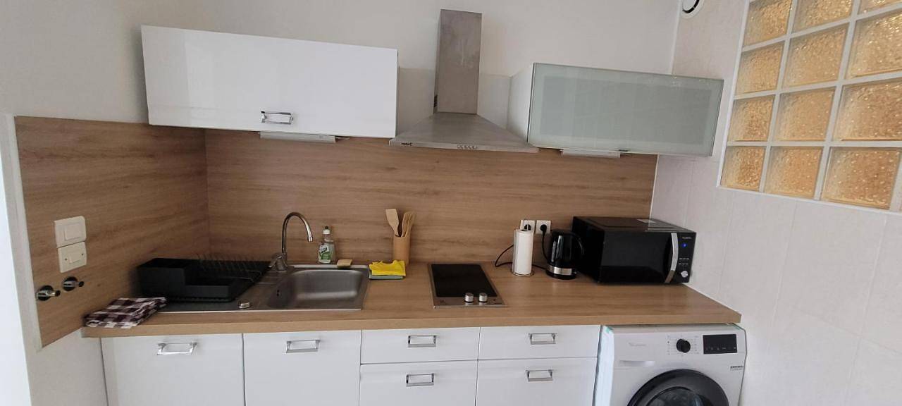 Appartement entier, Studio fonctionnel proche Rer B in Palaiseau, Essonne